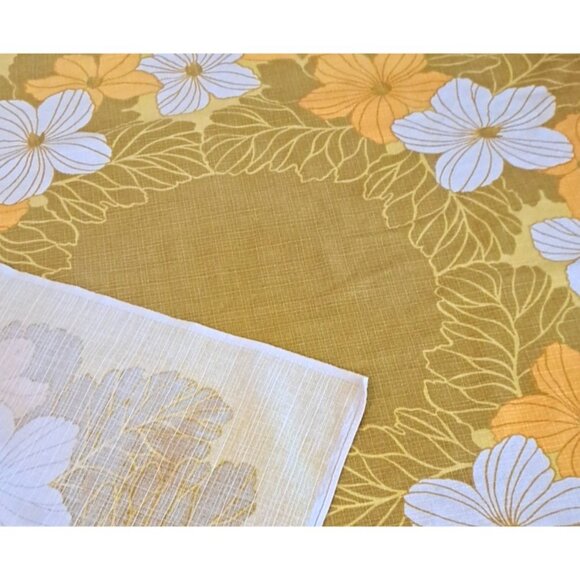 Vintage Block Print Tablecloth Centerpiece Small Yellow Floral Mid Century 30x35 - Picture 4 of 4